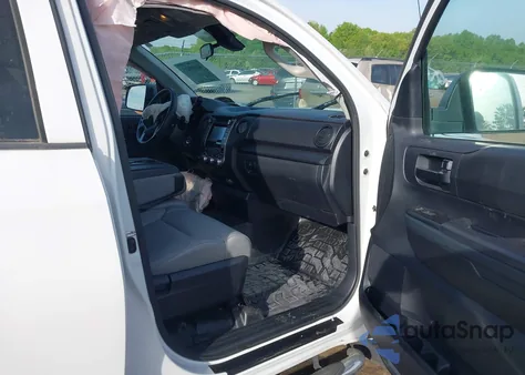 2019 Toyota Tundra Sr 4.6L V8 from USA, damaged, VIN 5TFUM5F13KX084019